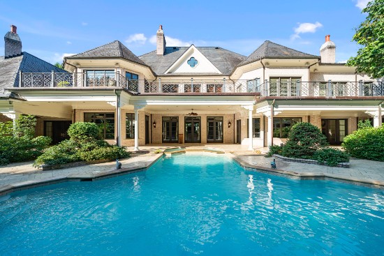 back of of 12324 birchfalls drive and pool