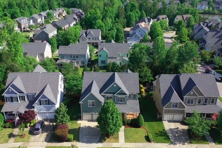317 Greenfield Knoll Dr, Cary, NC 27519