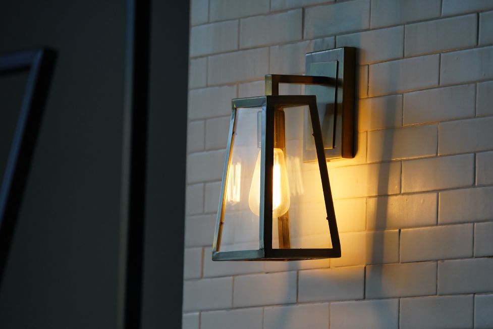 exterior lighting fixture